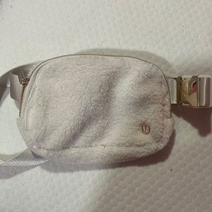 Lululemon limited edition belt bag